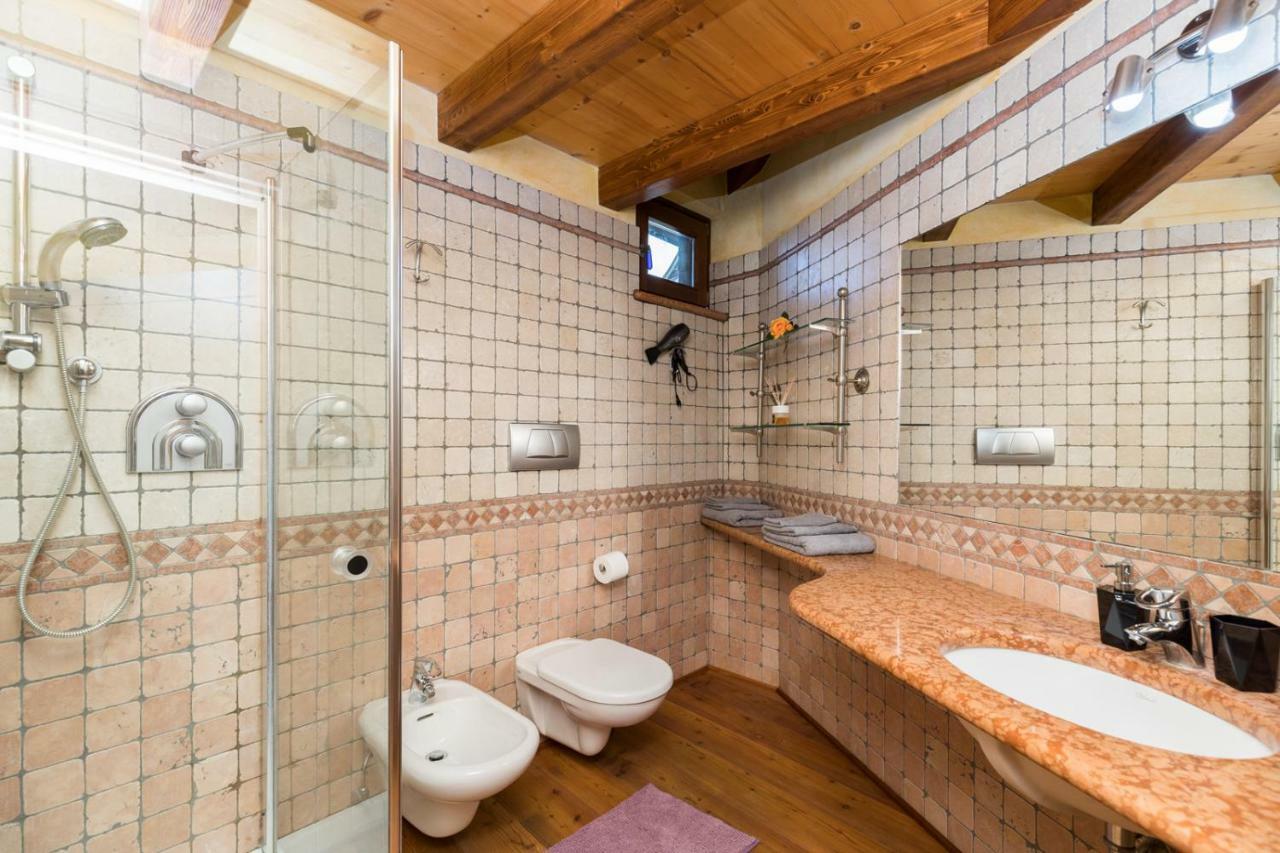 Il Castello Apartment 말세진느 외부 사진